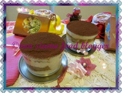 Tiramisù al Pandoro con crema senza uova