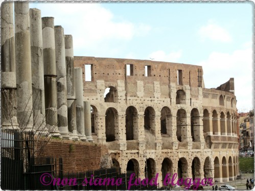 Il Colosseo visto dal Foro
