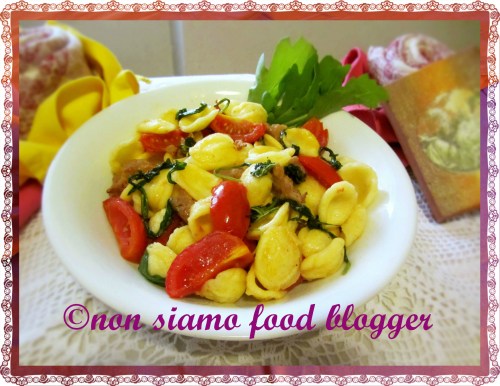 Orecchiette Rucola, Pomodorini e Salsiccia